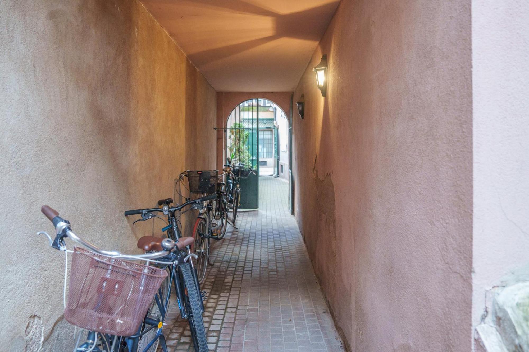 Appartement Au Coeur De Strasbourg Luaran gambar